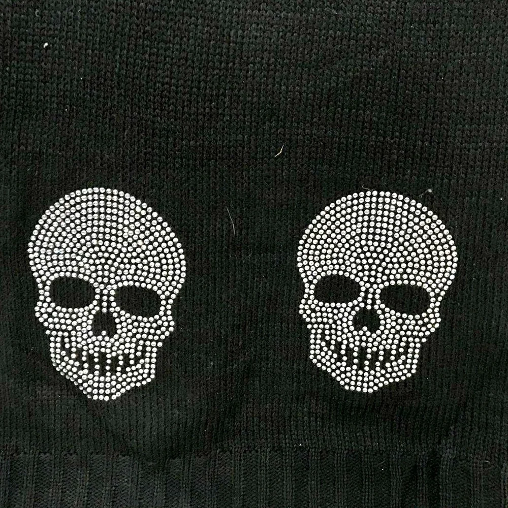 NWT Magaschoni Home Beaded Rhinestone Skull 50 x 70 Oversized Blanket Halloween